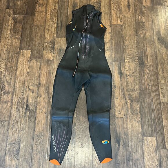 Blueseventy Reaction Womens Sleeveless Wetsuit Size WML Black Diving SwimwearTri - Picture 2 of 8